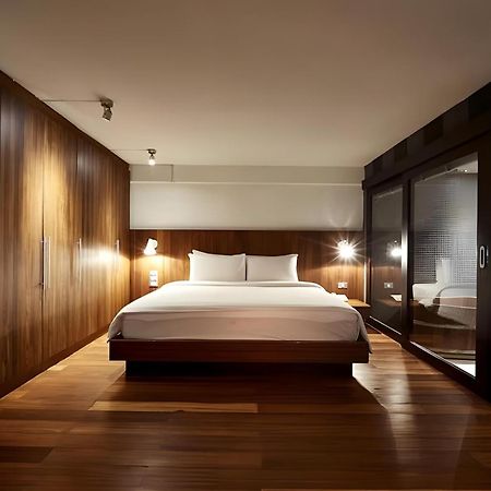 Wish Inn Silom - วิช อินน์ สีลม X Bangkok Exterior foto