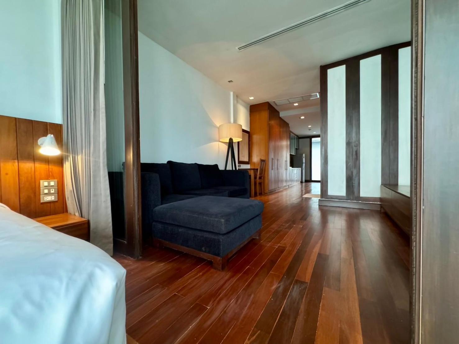 Wish Inn Silom - วิช อินน์ สีลม X Bangkok Exterior foto