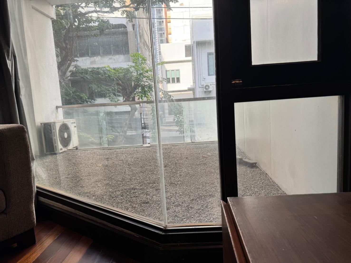 Wish Inn Silom - วิช อินน์ สีลม X Bangkok Exterior foto